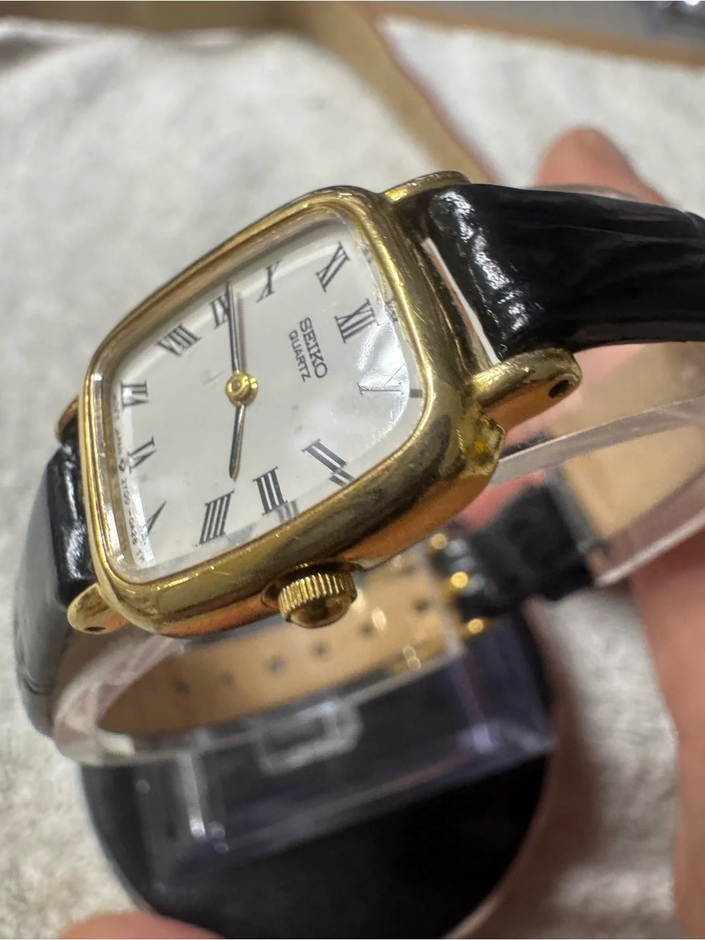 Seiko elegant wristwatch